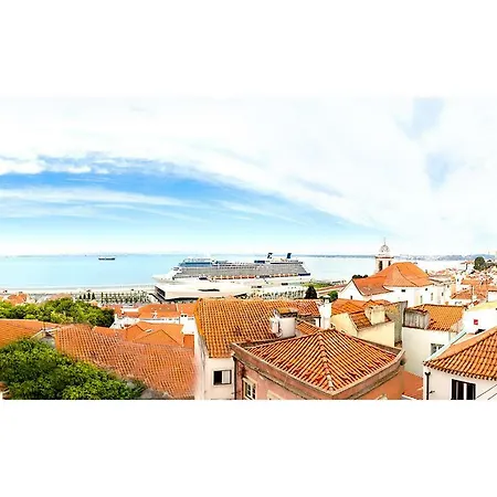 דירה Alfama Sunrise